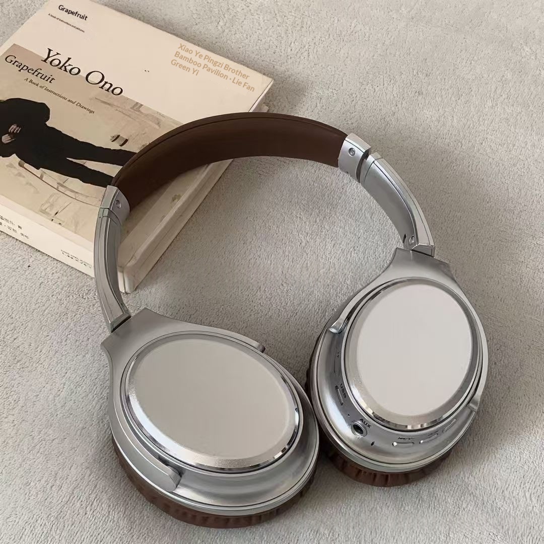 New 901 American-style Retro Over-ear Metal Headphones - Imagen 3
